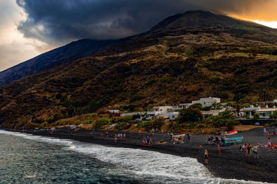 stromboli-4555139_1920.jpg