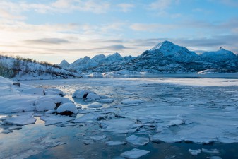 7lofoten-schneeschuh-tour.jpg