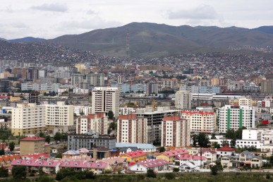 155-15.7.09-modern-und-plattenbauten-in-ulaanbaatar-.jpg