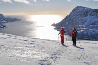 4lofoten-schneeschuh-tour.jpg