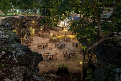 2.2-the-cave-restaurant.jpg