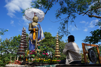 champasak_altar.png